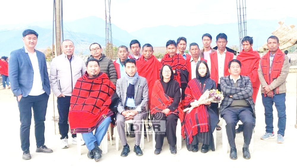 The populace of Y Anner Village under Chessore in Tuensang district during the recent felicitation of Risola Jan, the  first gazetted officer from village. (DIPR Photo)